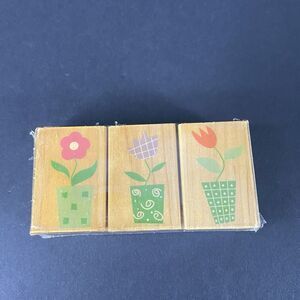Hero Arts Set of 3 Mounted Rubber Stamps Flowers in Pots Crafting Scrapbooking